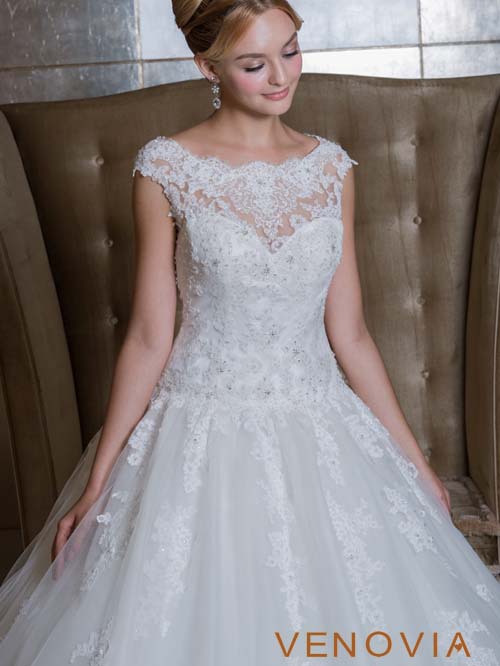 2222 FULL SABRINA NECKLINE