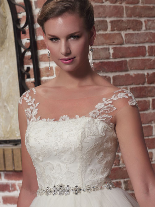 2227 FULL SCOOP NECKLINE