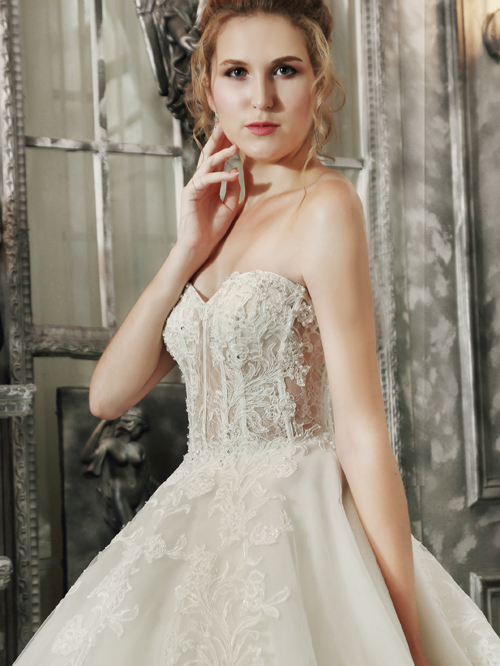 2236 FULL SWEETHEART NECKLINE SLEEVELESS