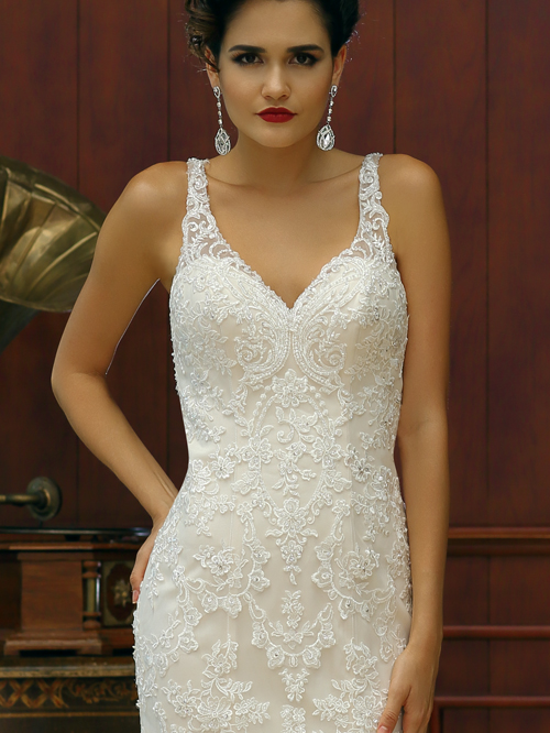 2254 TRUMPET V NECKLINE SLEEVELESS