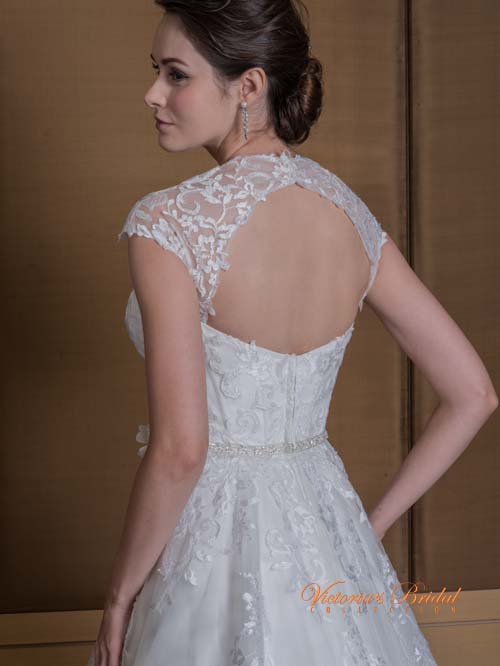 3265 FULL SWEETHEART NECKLINE SLEEVELESS
