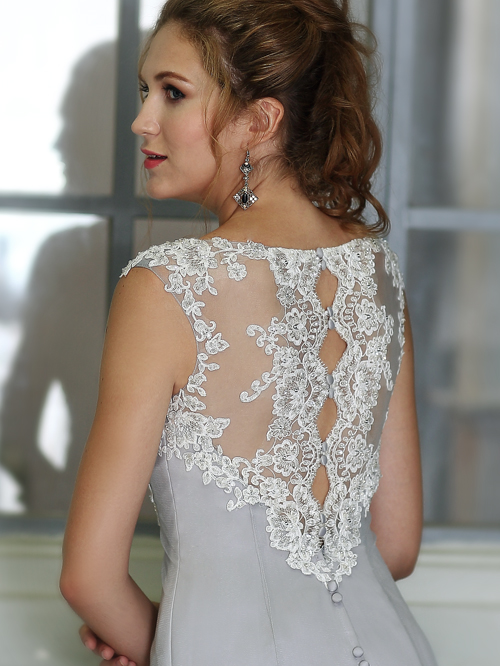 3281 TRUMPET SWEETHEART NECKLINE