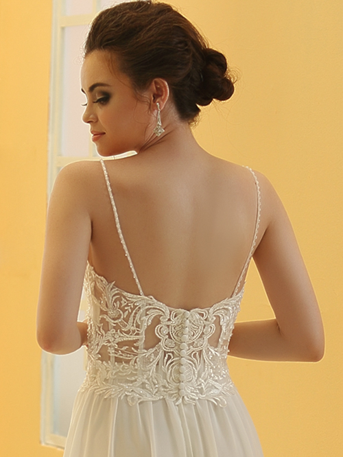 61301 TOP V NECKLINE SLEEVELESS