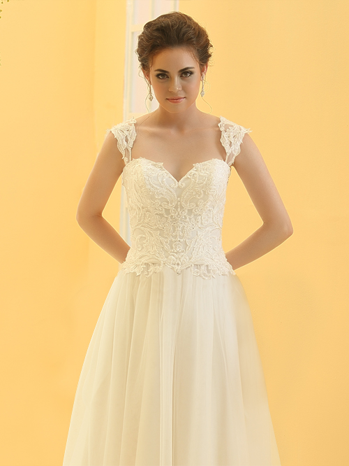 6304303 (61304 TOP & 62303 SKIRT)