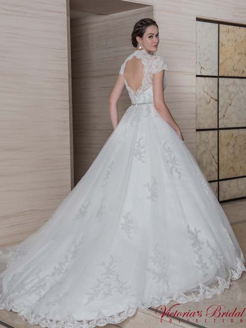 8275 FULL QUEEN-ANN NECKLINE