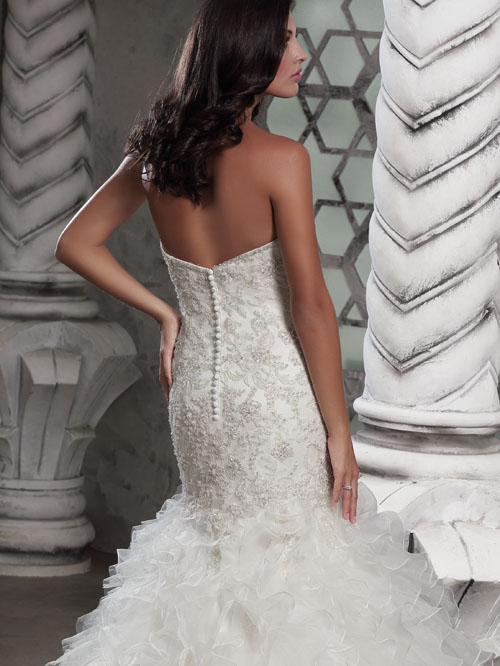 8277 FIT AND FLARE SWEETHEART NECKLINE SLEEVELESS