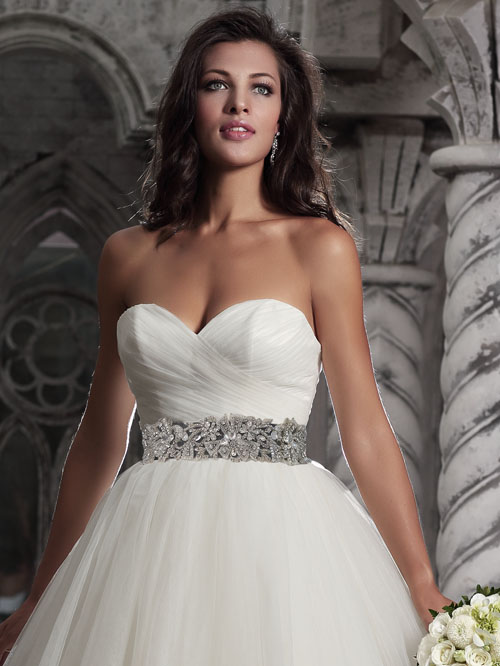 8279 FULL SWEETHEART NECKLINE SLEEVELESS