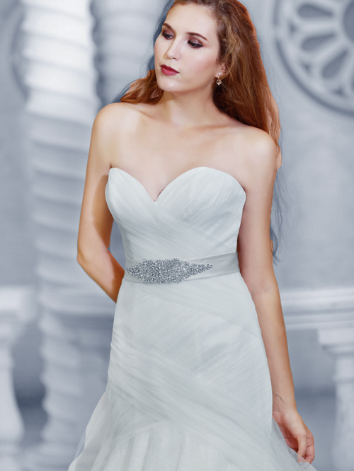 8291 TRUMPET SWEETHEART NECKLINE SLEEVELESS