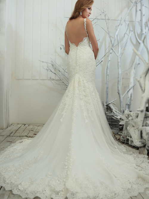 8293 EMPIRE STRAPS NECKLINE SLEEVELESS