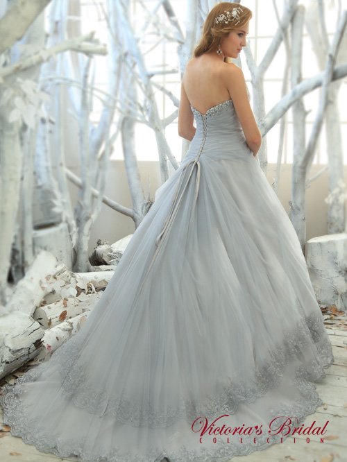 8294 BALL SWEETHEART NECKLINE SLEEVELESS