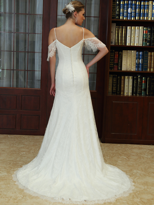 8336 TRUMPET V NECKLINE SLEEVELESS