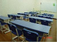 S04雙人可調桌椅教室圖
