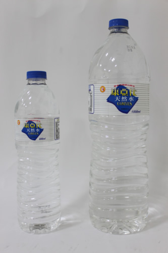 康亞仕天然水