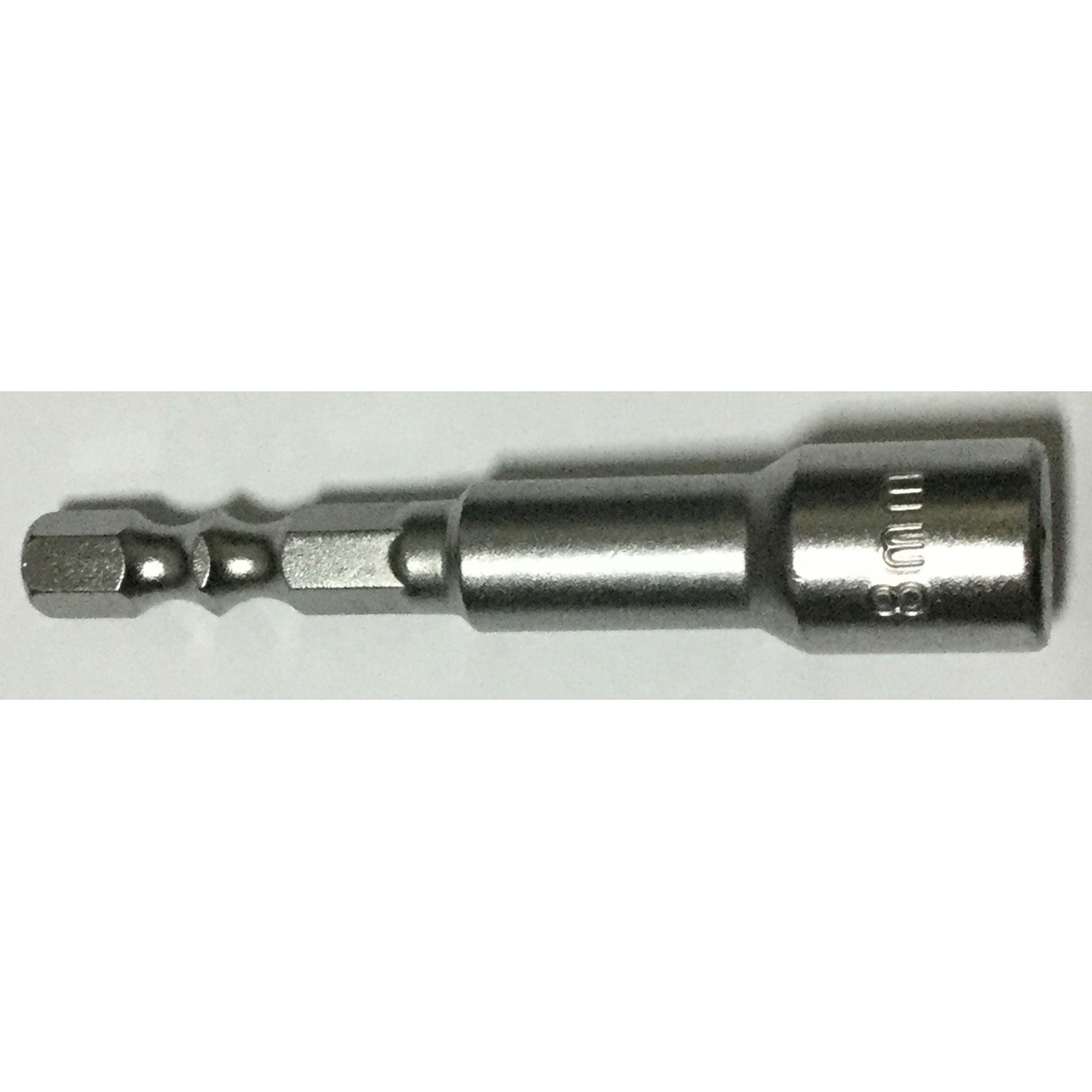 8mm*65L雙溝磁性自攻套筒