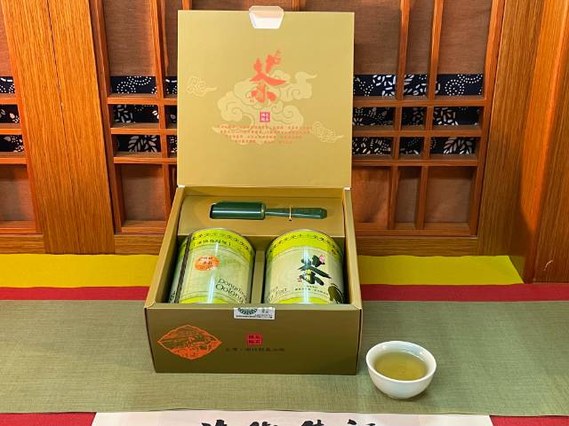 冬茶-中火半斤裝禮盒