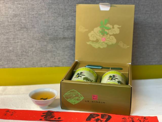 南投鹿谷 凍頂烏龍茶禮盒/中火焙製(150g*2入/盒)